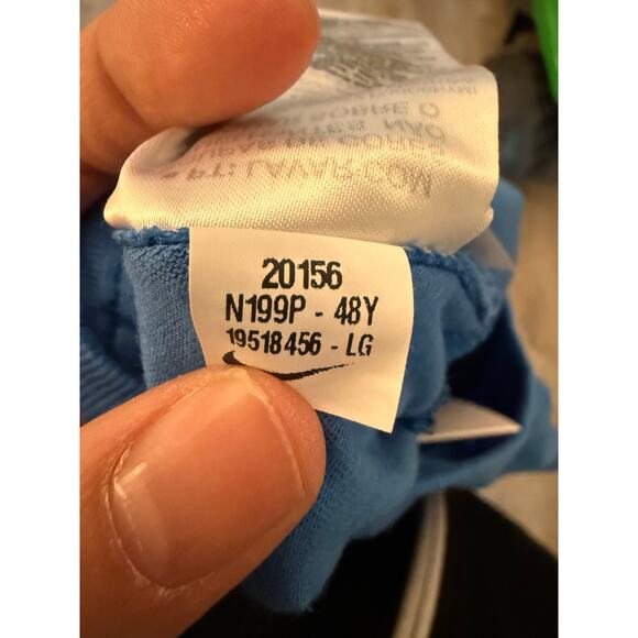 NWT Nike Blue Short Sleeve Crew Neck Essential Training T-Shirt Men's Size Large - Picture 2 of 3